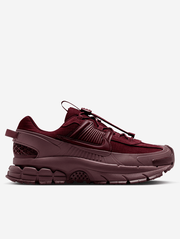 W Zoom Vomero Roam Winterized burgundy