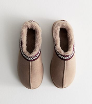 Oatmeal Faux Suede Cross Stitched Faux Fur Lined Slipper Boots