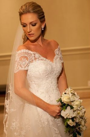 Elegant Short Sleeve White Lace Wedding Dress A-Line Sweep Train  Formal Bridal Gown