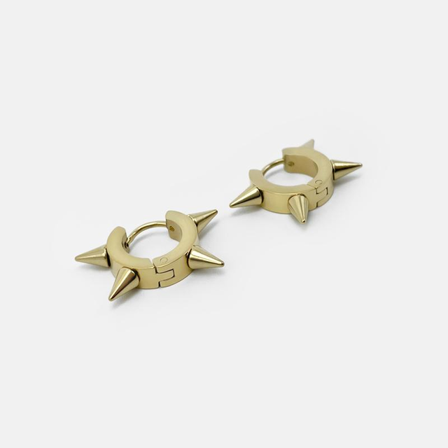 MEGA SPIKE EARRING