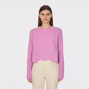 Scalloped Shaker in Berry Frost