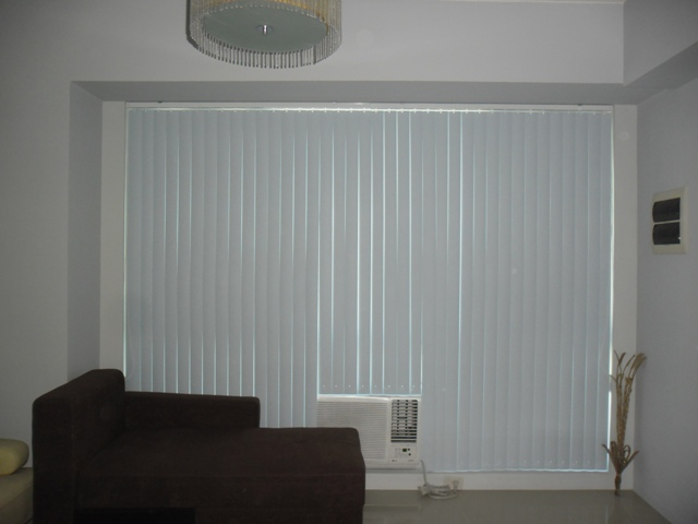 Our Brand MAR 3 1/2 inch Regular Smooth Flat Vinyl Vertical Blind