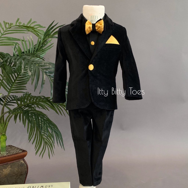 Alex Suit (Velvet Black)