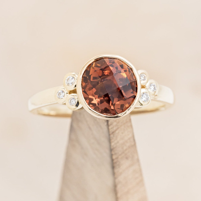 ROUND CUT CITRINE ENGAGEMENT RING WITH DIAMONDS ACCENTS