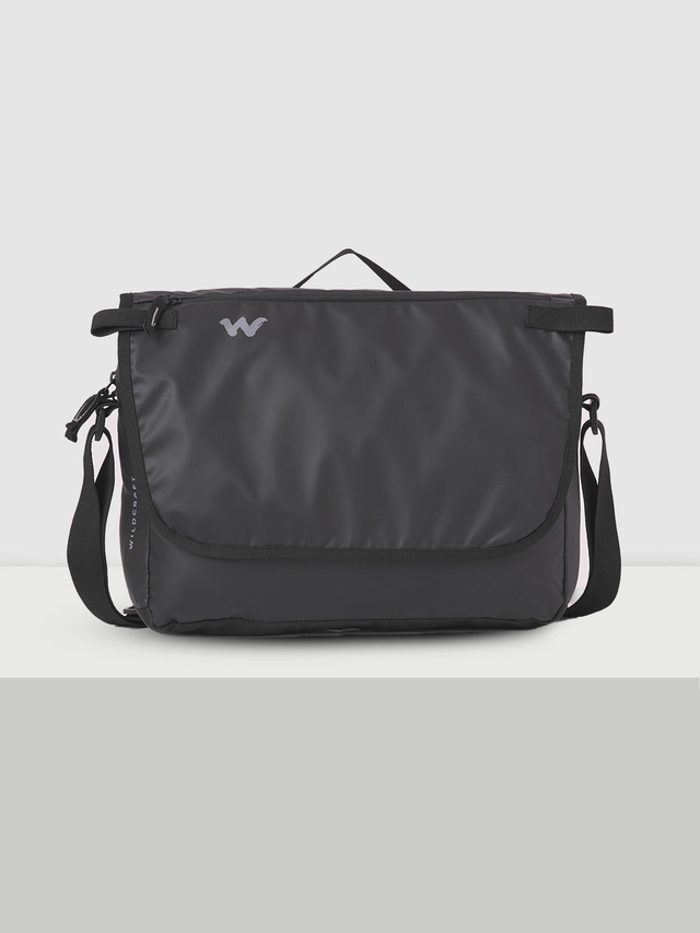 Street Messenger 9L Bag-Black