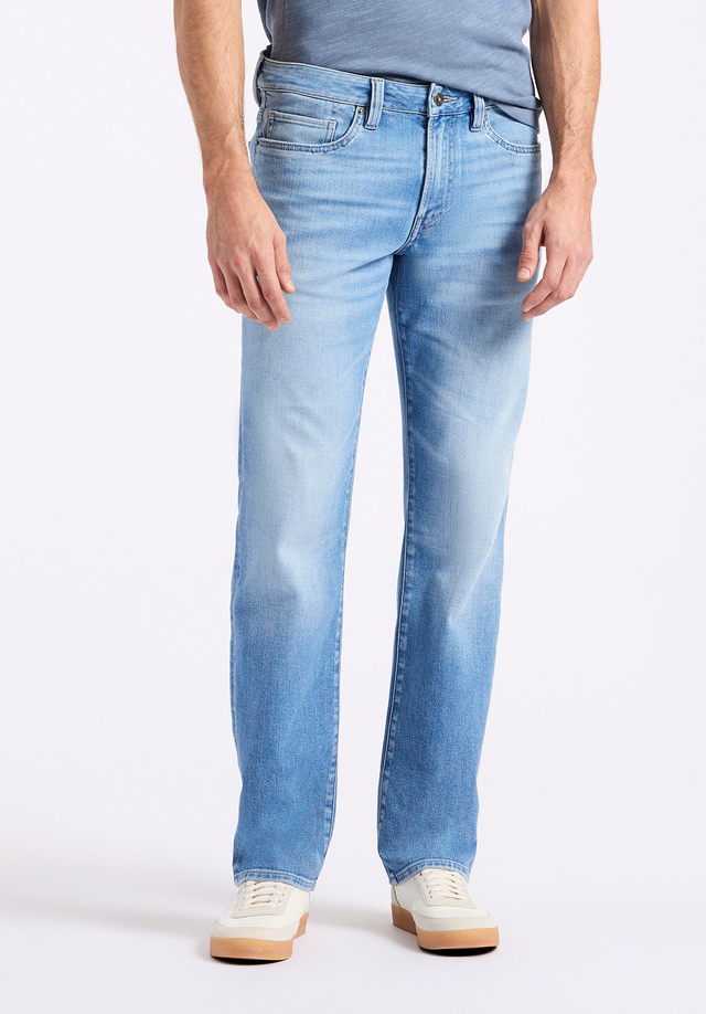 Relaxed Straight Driven Men's Jeans, Vintage Blue - BM26083