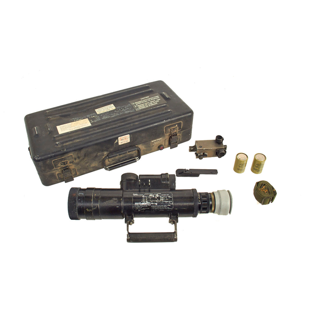 Original U.S. Army Vietnam Era AN/PVS-2 Starlight Night Vision Scope with Transit Chest