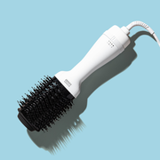 Blowout Brush Pro - Your blowout’s about to get a glow-up