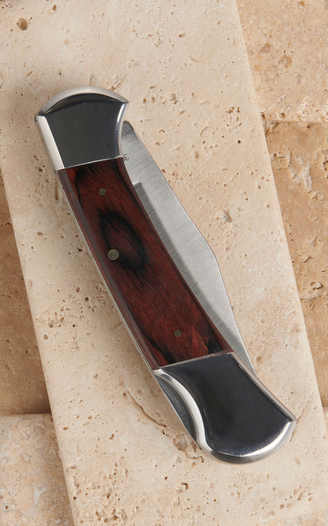 Ariat Large Single Smooth Blade Woodgrain Handle Folding Knife