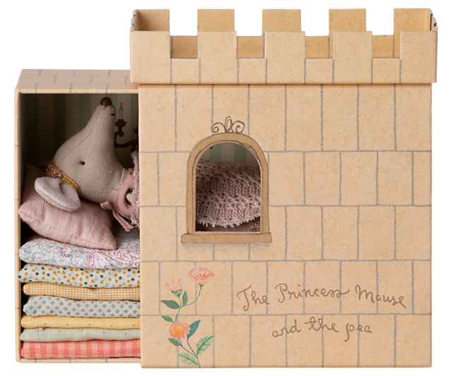 Princess and the Pea Mouse, Big Sister