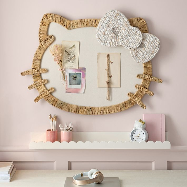 Hello Kitty® Heritage Shaped Pinboard (37"x28")
