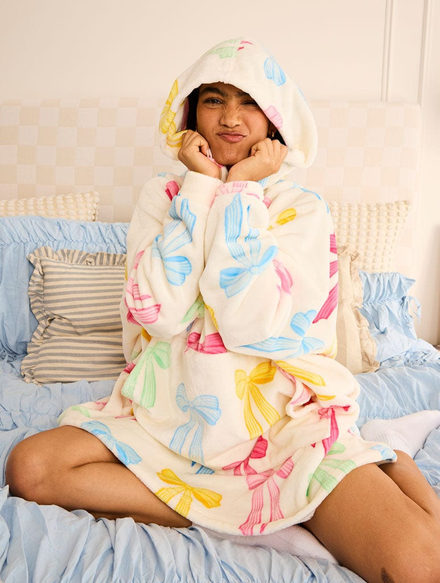 Multicolour Bow Blanket Hoodie
