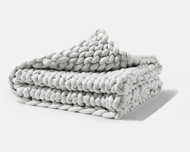 Gravity Chunky Knit Blanket