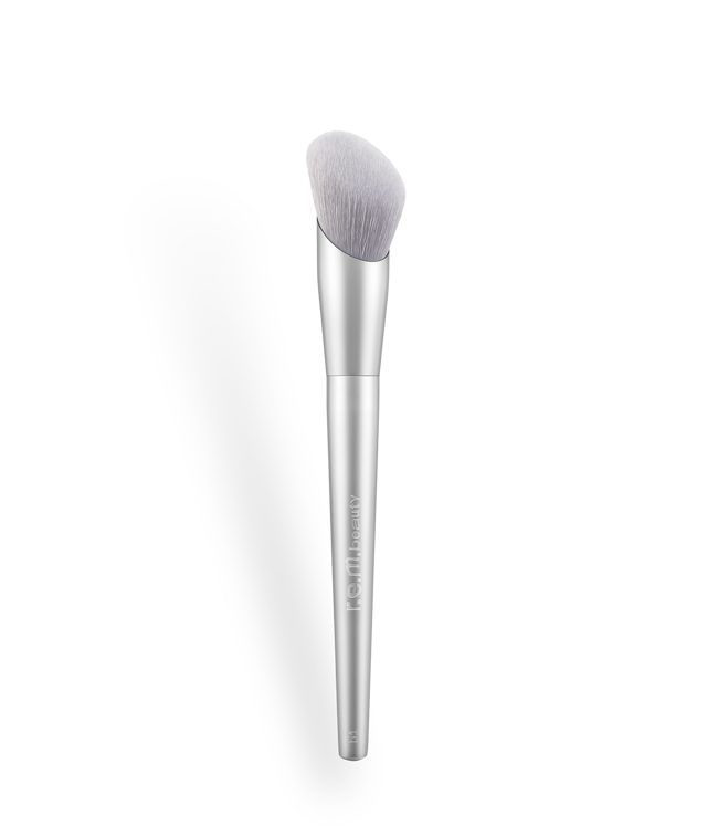 blush brush