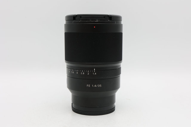 Used Sony FE 35mm f1.4 ZA (Good)