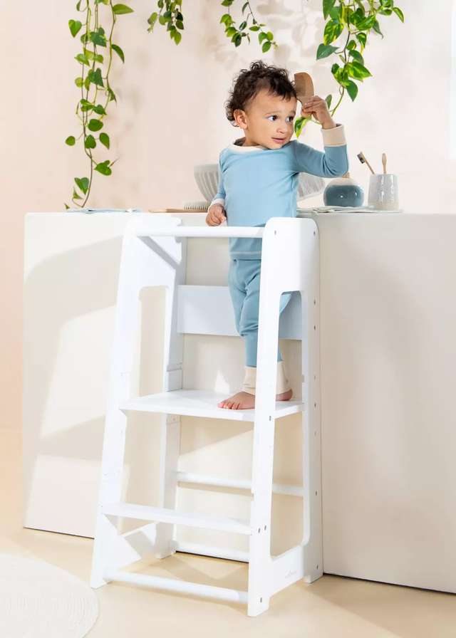 Educational Tower - White