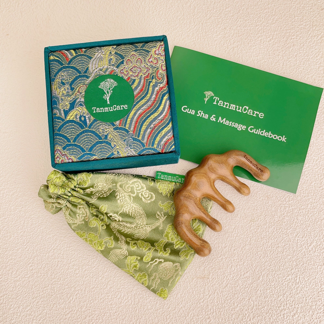 Sandalwood Wide-tooth Scalp Massage Gua Sha Comb