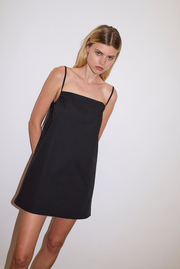 Drawcurve Dress - Black
