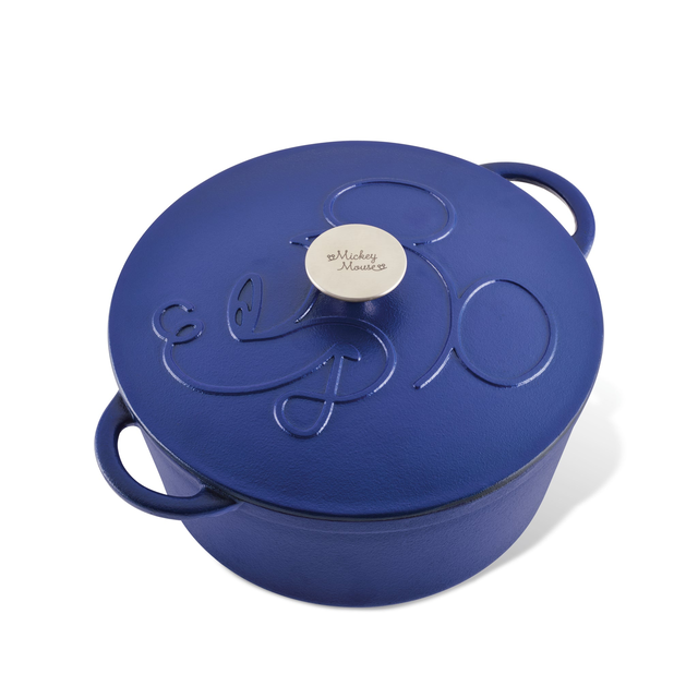 Bon Voyage 4.75-Quart Pre-Seasoned Cast-Iron Dutch Oven