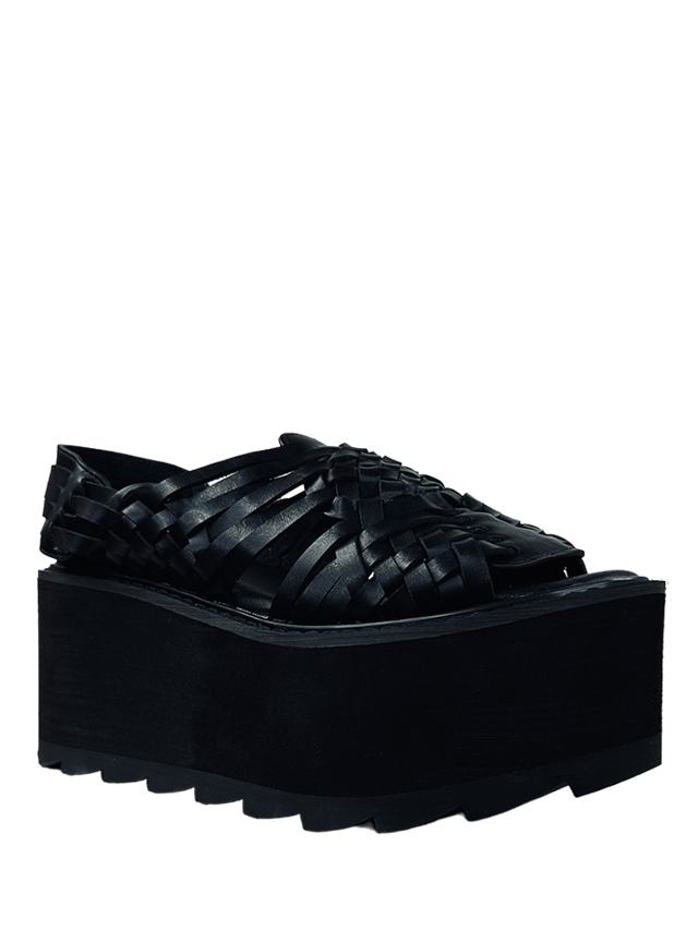 LA SIOUXSIE MARIA LO - BLACK