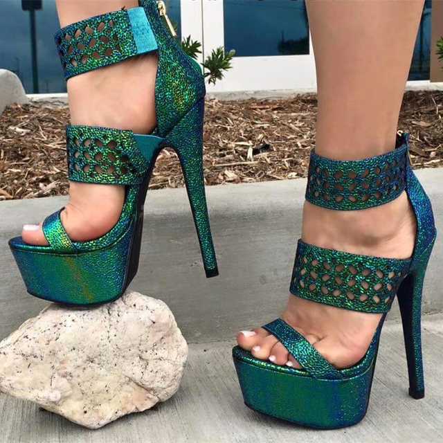 Green Iridescent Perforated Open Toe Platform Sandals for Women