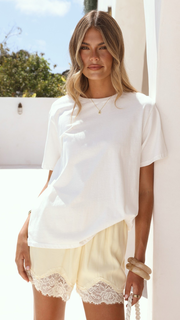 Makoa Lace Shorts - Yellow