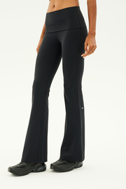 Raquel Airweight Foldover Flare