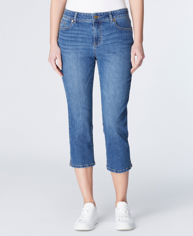 Signature Side Slit Capri