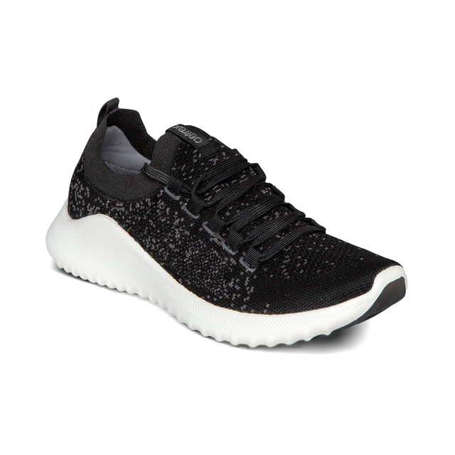 Carly Arch Support Sneaker - Black