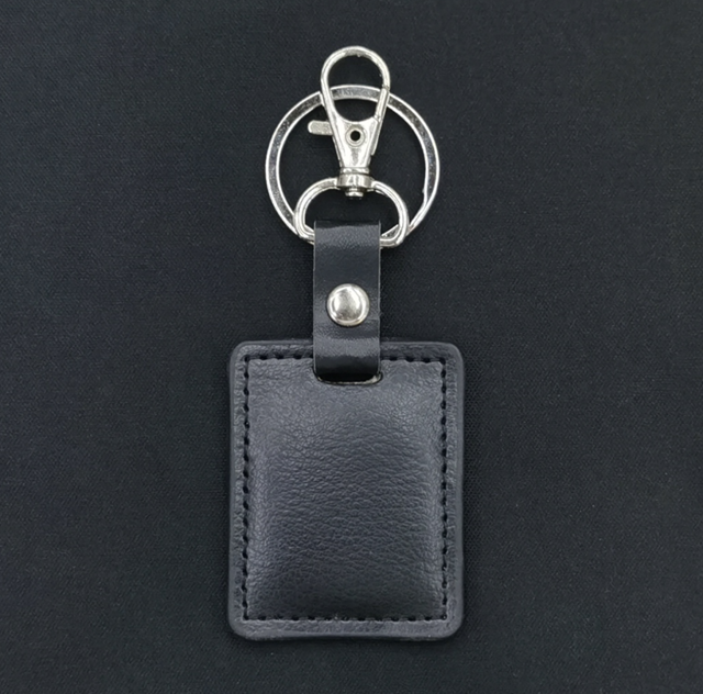 Luxury Anthony James Keyring