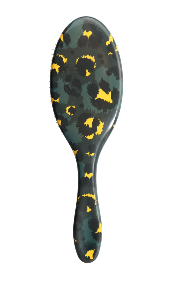 D81M Deluxe Leopard Spots