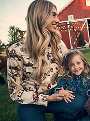 Women's Wrangler Bold Bucking Cowboy Western Snap Shirt