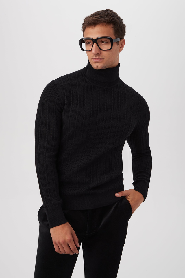Oberon Turtleneck Sweater - Merino Wool