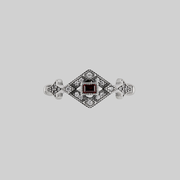 FLAPPER. Gatsby Garnet Ring - Silver