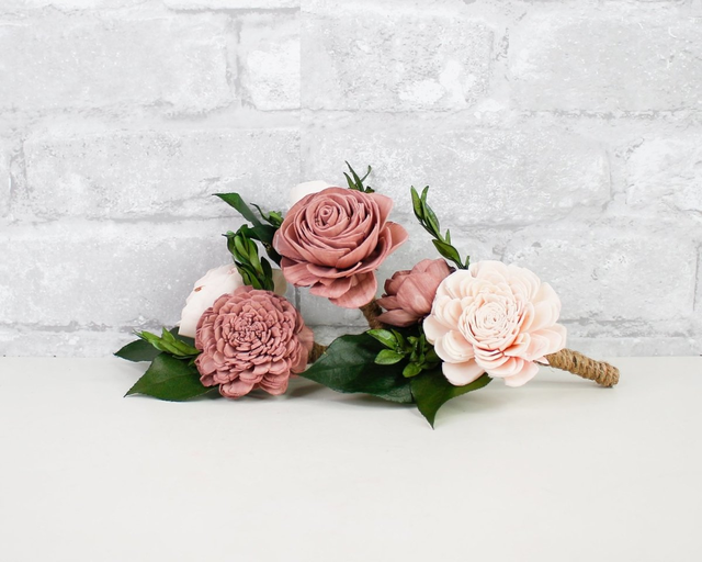 Custom Boutonniere (Set of 3)