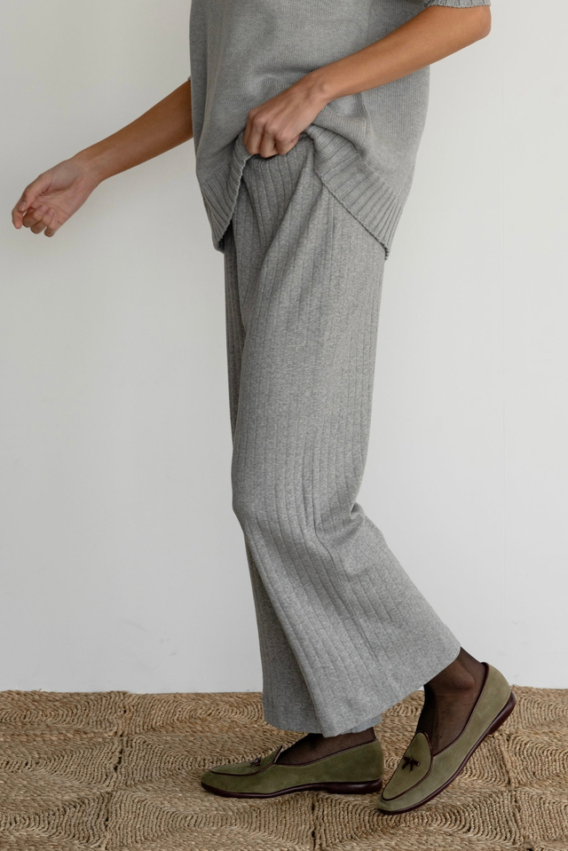 The Pointelle Simple Crop Pant