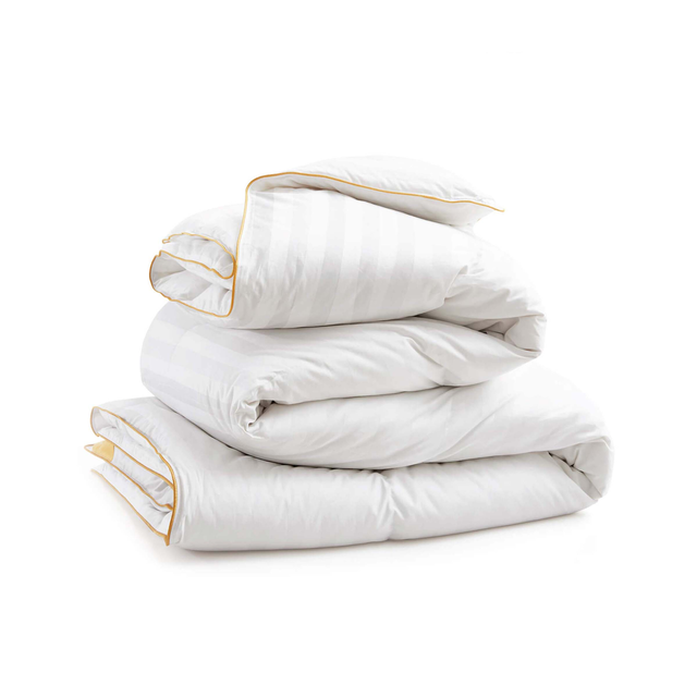 All Seasons White Goose Down Comforter