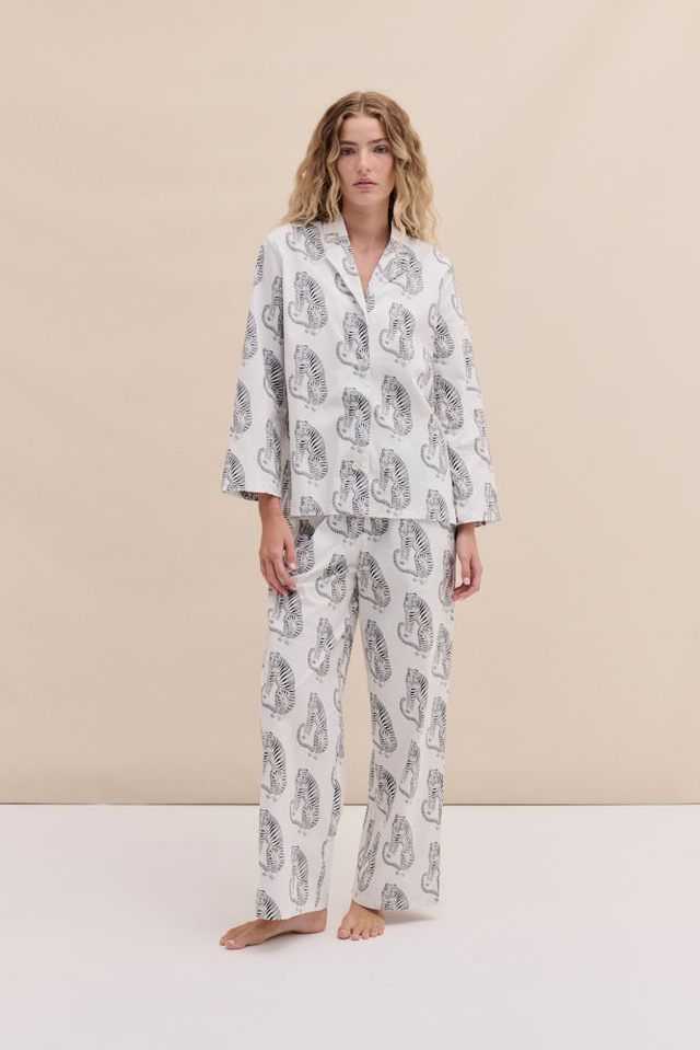 402 Long Pyjama Set Sansindo White/Black