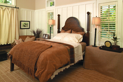 Norm Faux Wood Woodcore Composite Shutters