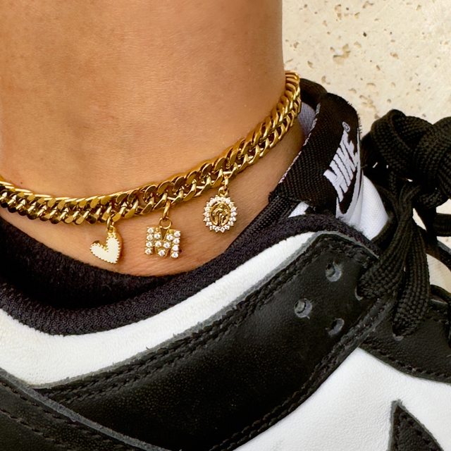 Gold Initial Heart Vigin Mary Anklet