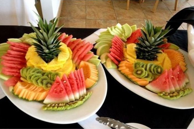 Large Fruit Platter