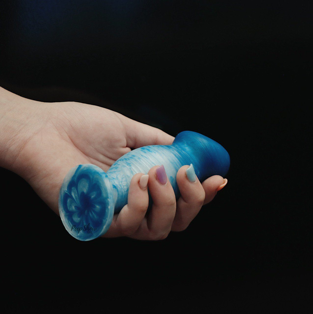 Uberrime Sensi Soft Silicone Vaginal Plug Dildo