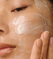 Brightening Saffron Serum