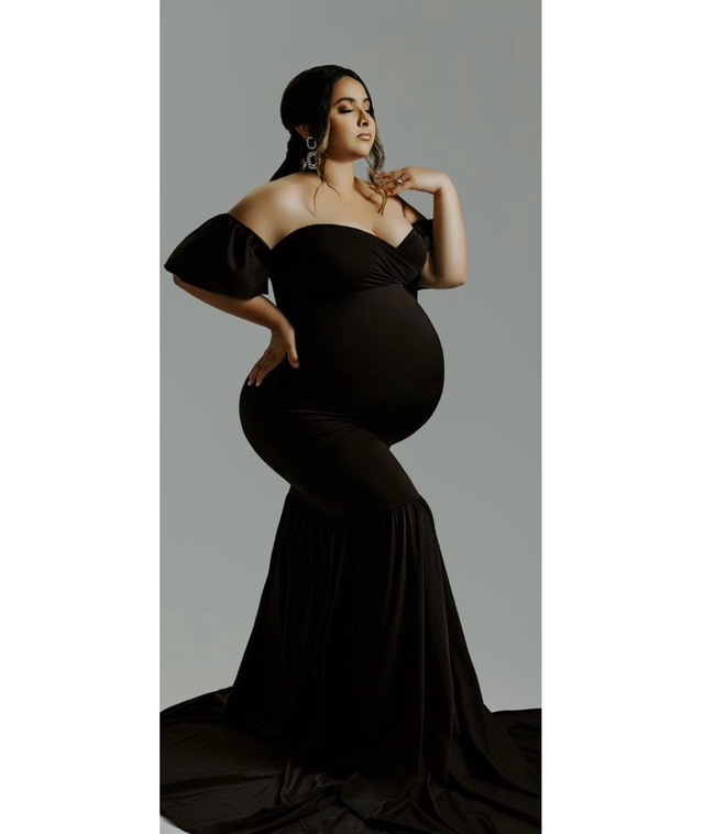 Leilanie Maternity Photoshoot Gown