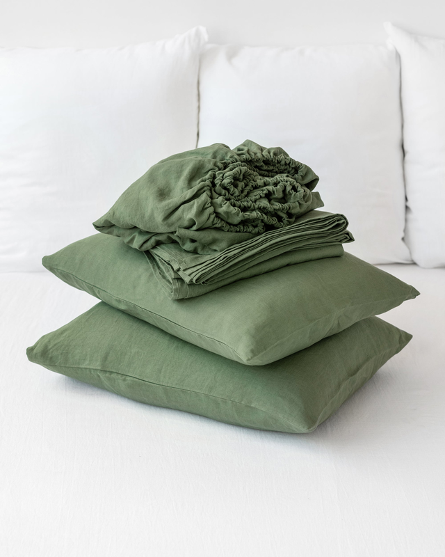 Forest green linen sheet set (4 pcs)