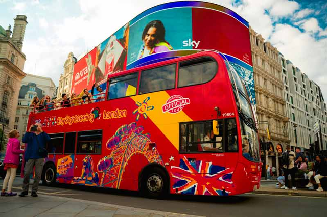 Hop-On Hop-Off London Super Saver