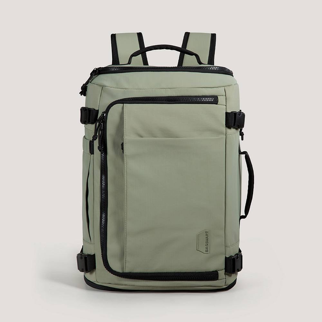 BAGSMART Blast Travel Backpack