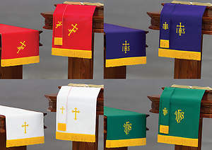 Abbott Hall SP-10XL Reversible Ten-Piece Parament Set