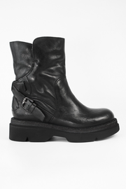 CROFT urban-black lightweight bikers.