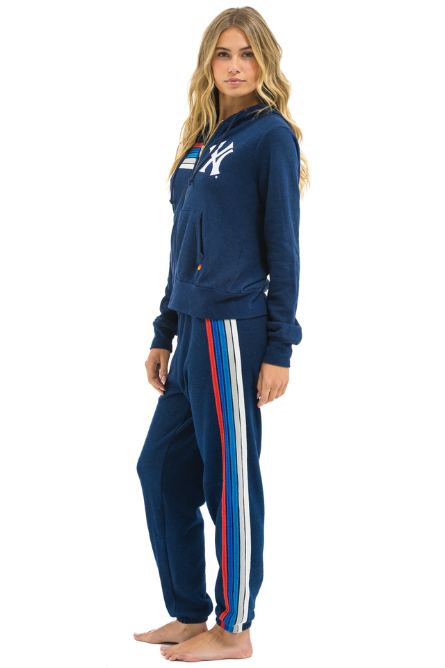 NY YANKEES 5 STRIPE UNISEX SWEATPANTS - NAVY // USA